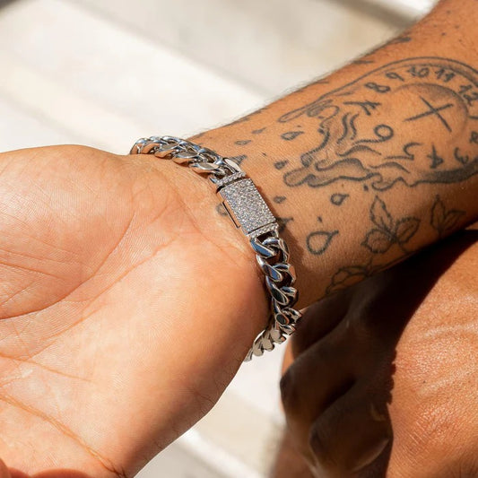 CLASSY JEWELS 10mm IGI Diamond Clasp Cuban Bracelet - 5.3ctw - VVS1 - White Gold