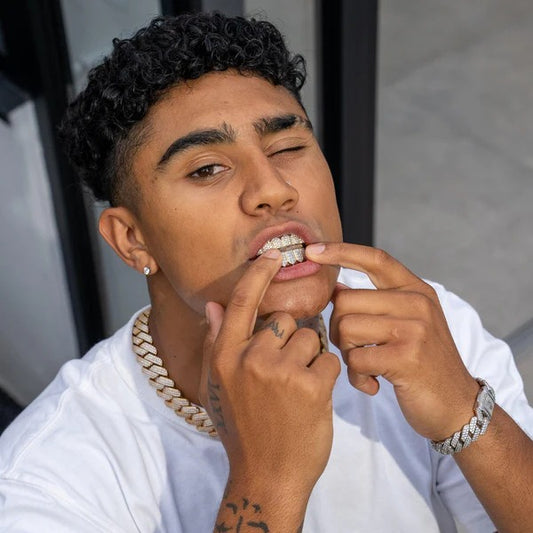 6 Tooth Standard Iced Grillz - Gold