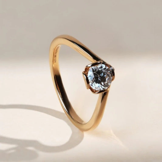 Classy Jewels Elowen Petal 0.5 Ct Round Solitaire Ring