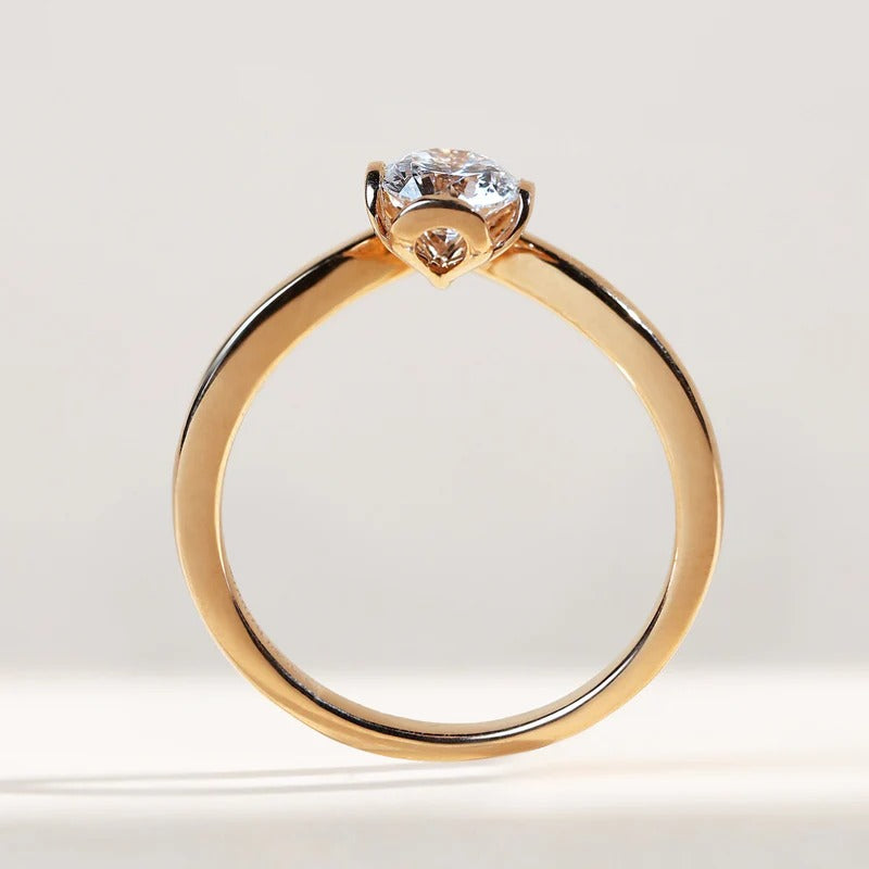 Classy Jewels Elowen Petal 0.5 Ct Round Solitaire Ring