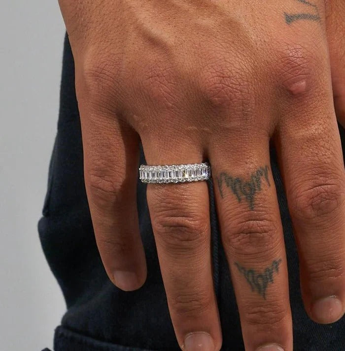 CLASSY JEWELS Baguette Prong Moissanite Band Ring - 925 Silver - D Colour - VVS1