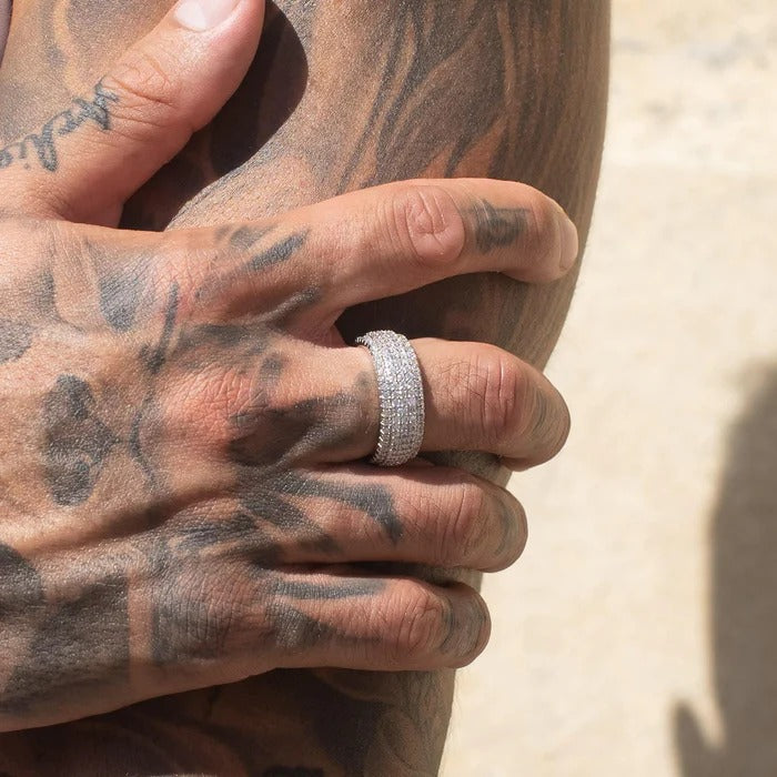 CLASSY JEWELS Moissanite 5 Row Paved Ring - 925 Silver - D Colour - VVS1