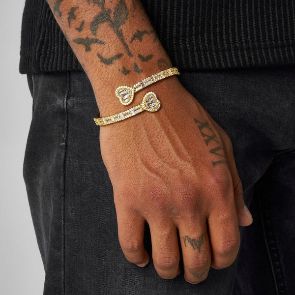 Heart Bangle Bracelet - Gold