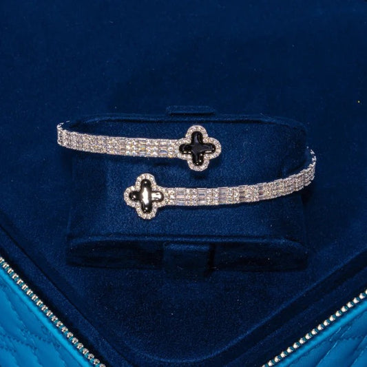 8MM Black Motif Baguette Bangle - White Gold