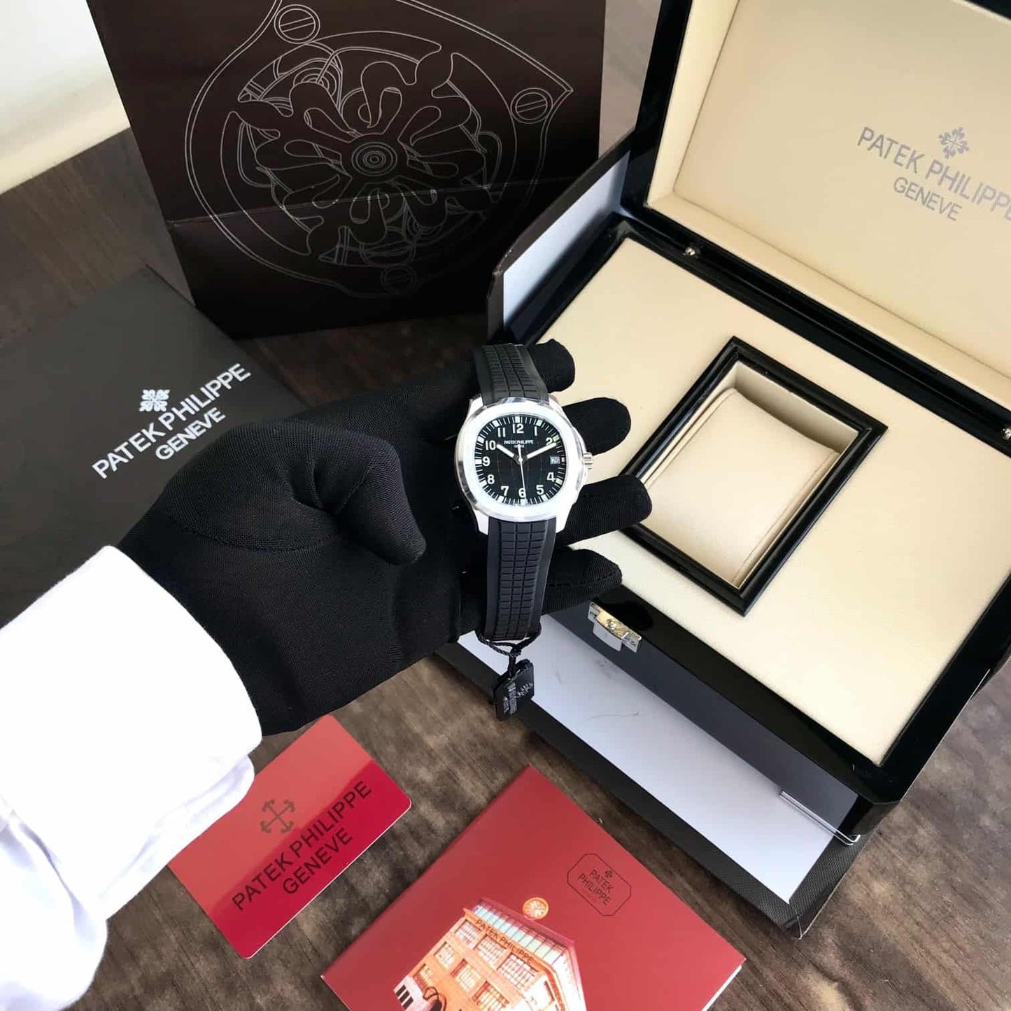 Patek Philippe Aquanaut Silver Black Swiss ETA Automatic Men’s Watch