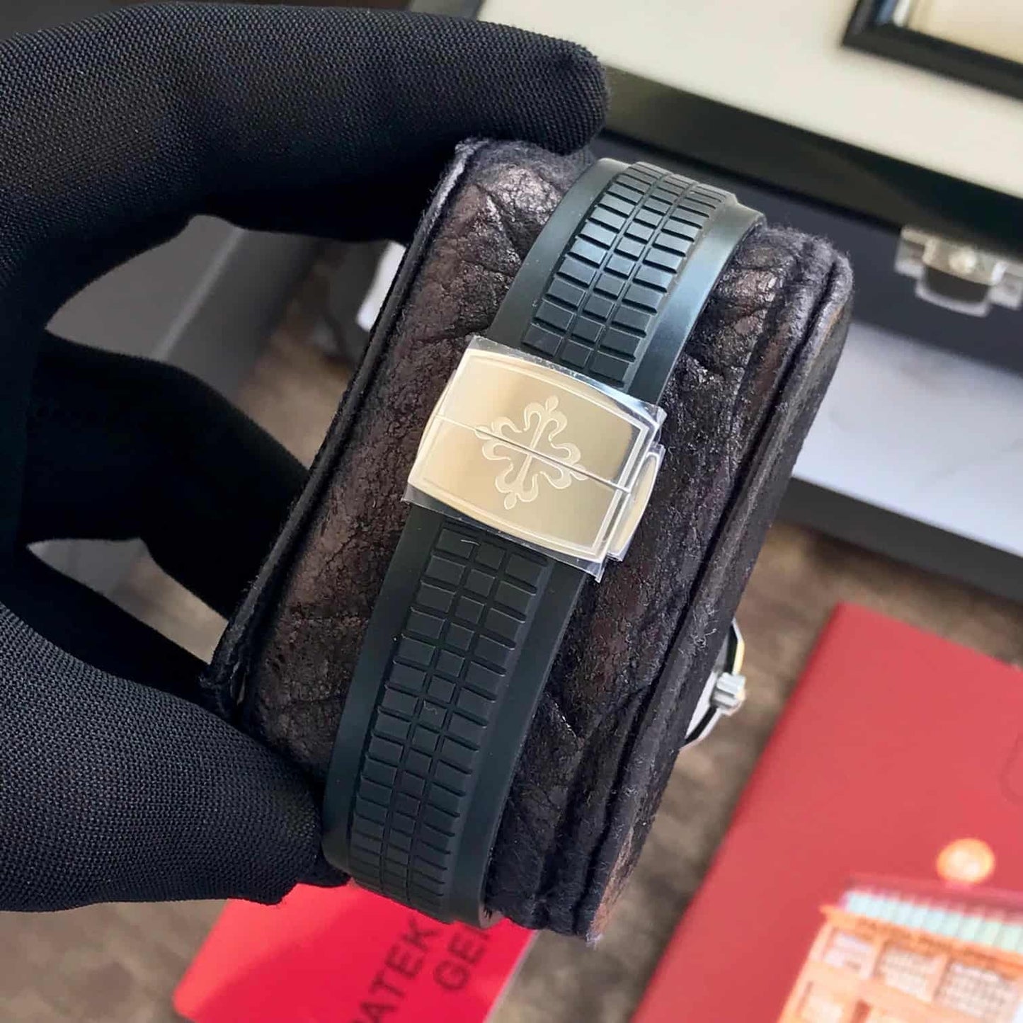 Patek Philippe Aquanaut Silver Black Swiss ETA Automatic Men’s Watch