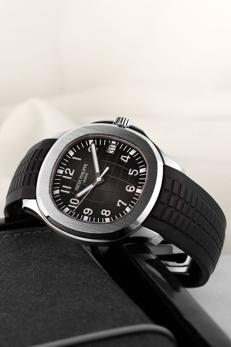 Patek Philippe Aquanaut Silver Black Swiss ETA Automatic Men’s Watch