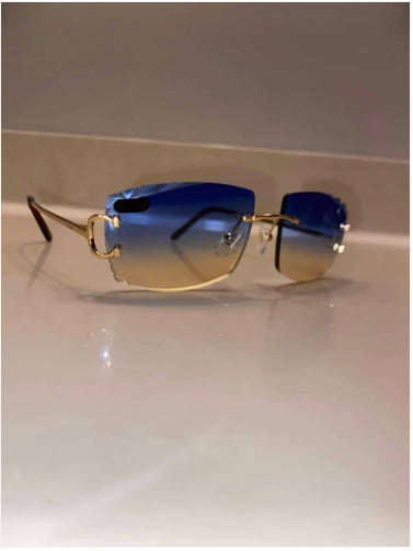 Big C wire sunglasses