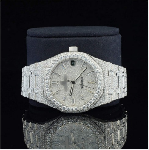 Marvellous Moissanite Diamond Watch With Swiss Automatic Movement