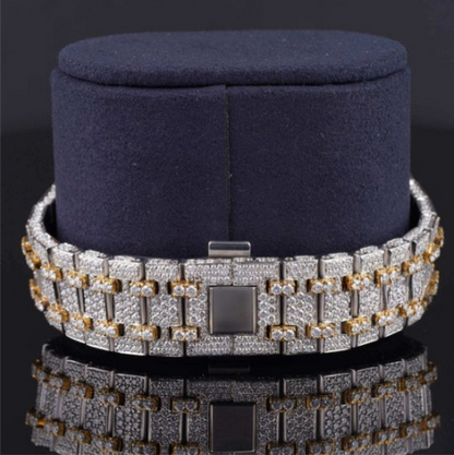 Fabulous Iced Out Automatic Analog Moissanite Diamond Watch