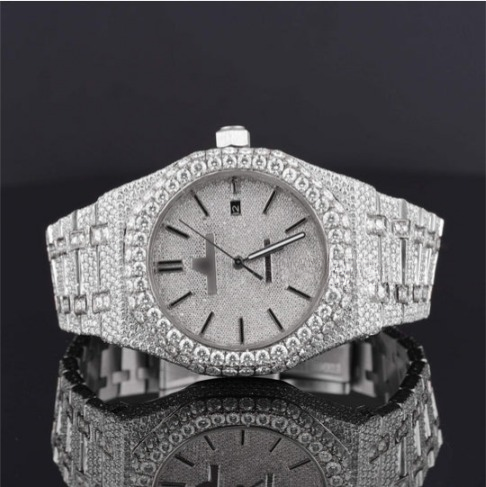 Elegant Iced Out Moissanite Watch For Men Sapphire Crystal Glass