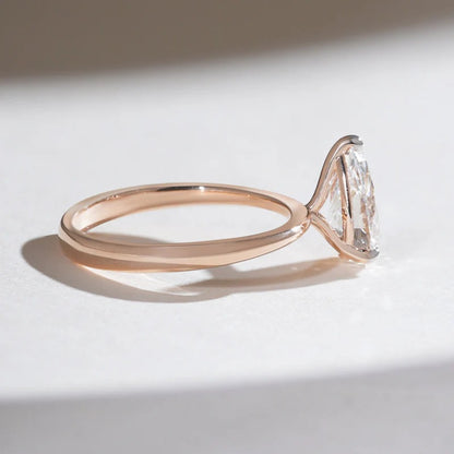Classy Jewels Iconic 1.5 Ct Pear Solitaire Ring