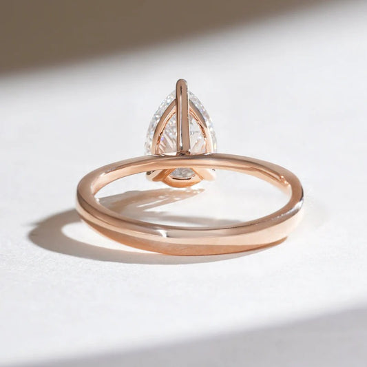 Classy Jewels Iconic 1.5 Ct Pear Solitaire Ring