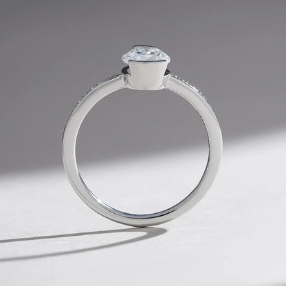 Classy Jewels 0.8 Ct Aria in Round Solitaire Ring