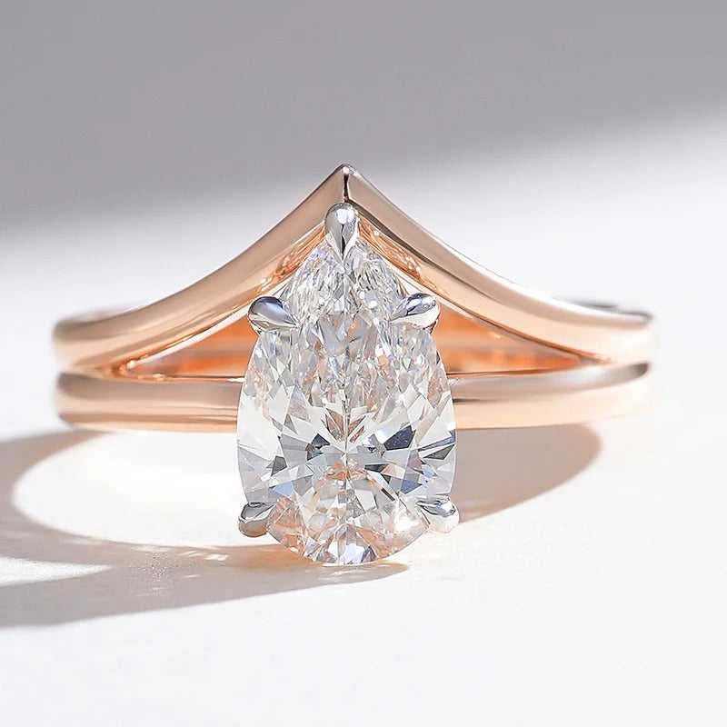 Classy Jewels Elowen 1.8 Ct Pear Solitaire Ring