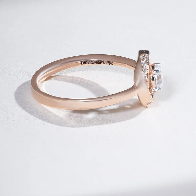 Classy Jewels 0.3 Ct Isla Halo Solitaire Promise Ring