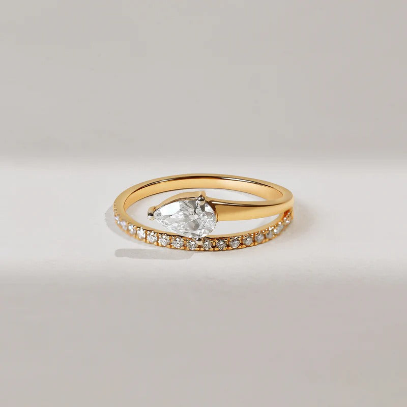 Classy Jewels Shining Bloom 0.5 Ct Pear Solitaire Ring