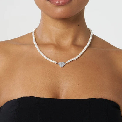 classy jewels 5mm Iced Heart Motif Pearl Necklace - White Gold